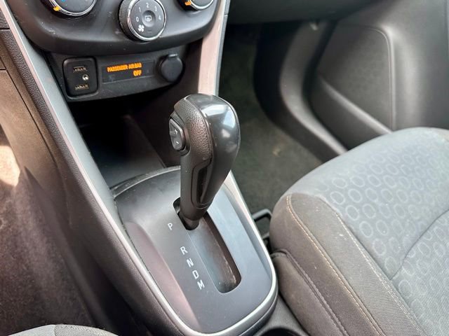 Used 2020 Chevrolet Trax LS w/ Tint and Cruise Package FWD image 27