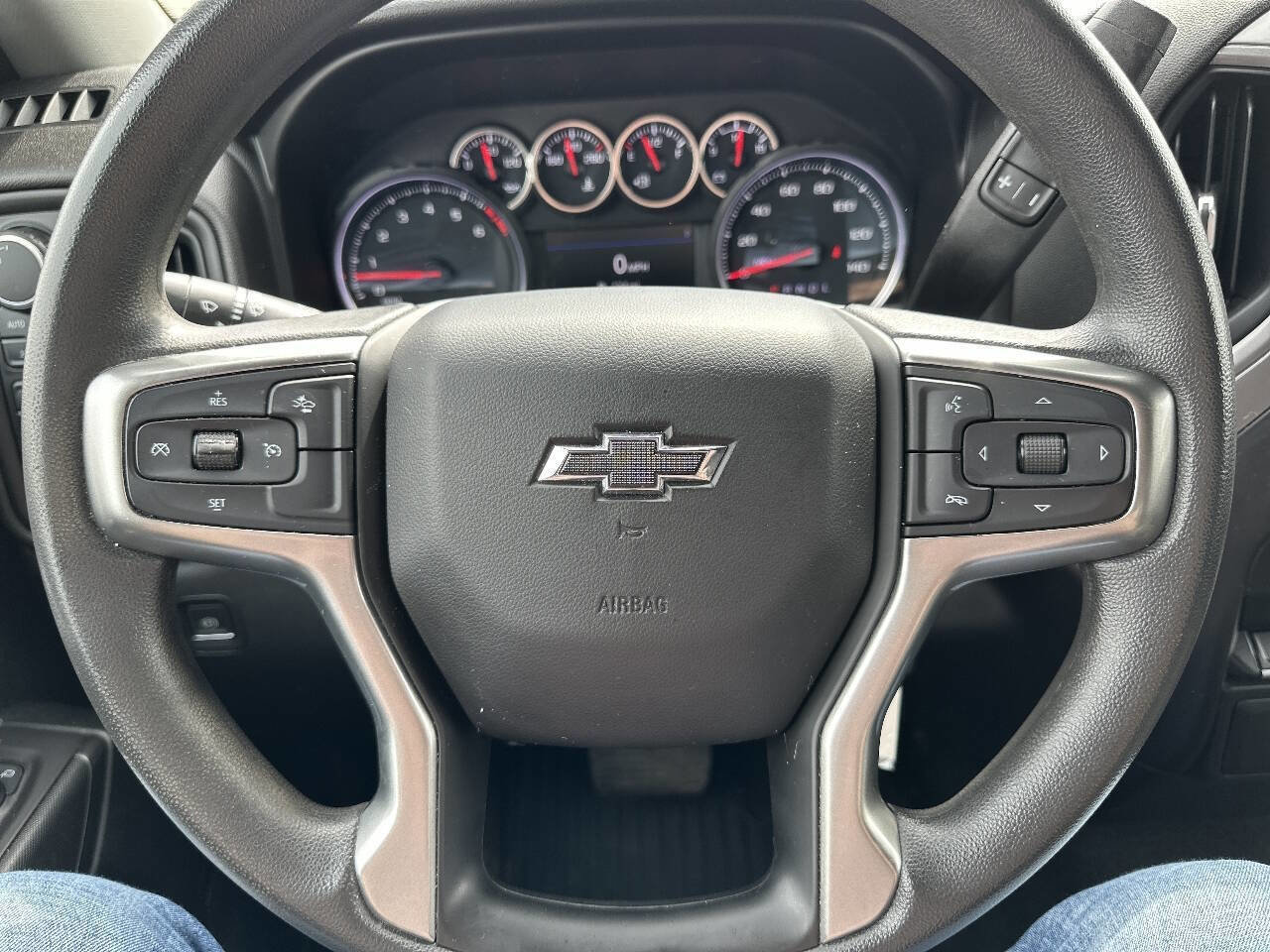Used 2021 Chevrolet Silverado 1500 Custom Trail Boss w/ Safety Confidence Package AWD/4WD image 18
