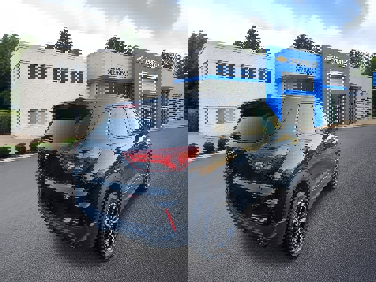 Used 2022 Chevrolet TrailBlazer RS AWD/4WD image 4