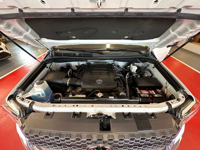 Certified 2021 Toyota Tundra SR5 w/ TRD Off-Road Package AWD/4WD image 26