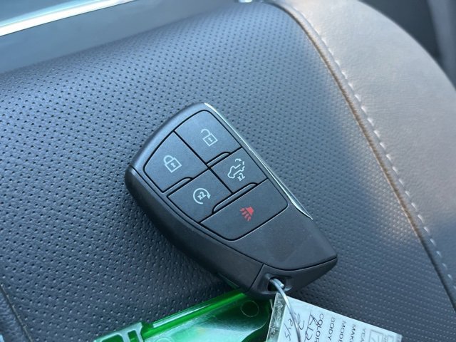 Used 2024 Chevrolet Silverado 2500 LTZ w/ LTZ Premium Package image 42