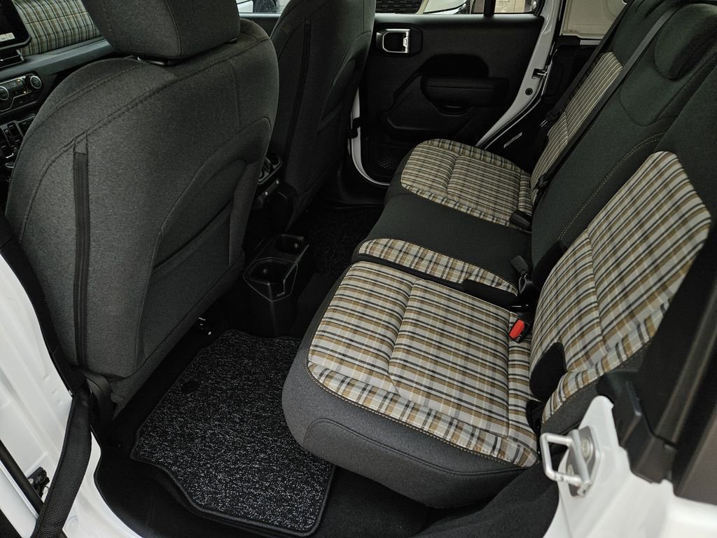 New 2026 Jeep Wrangler Unlimited Sport AWD/4WD image 13