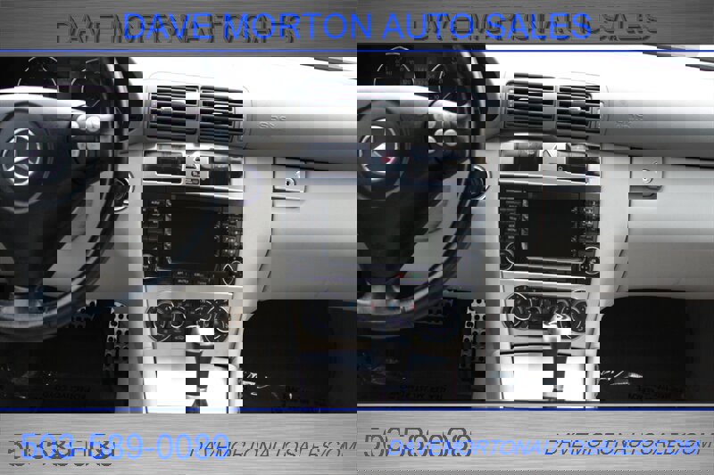 Used 2006 Mercedes-Benz C 230 Sedan image 14