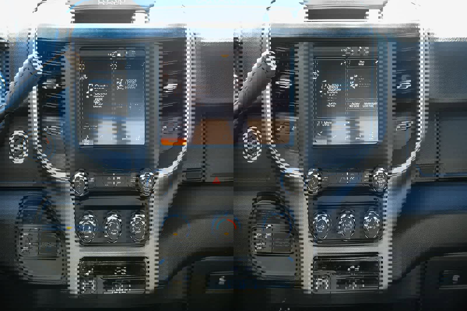 Used 2024 RAM 3500 Big Horn image 13