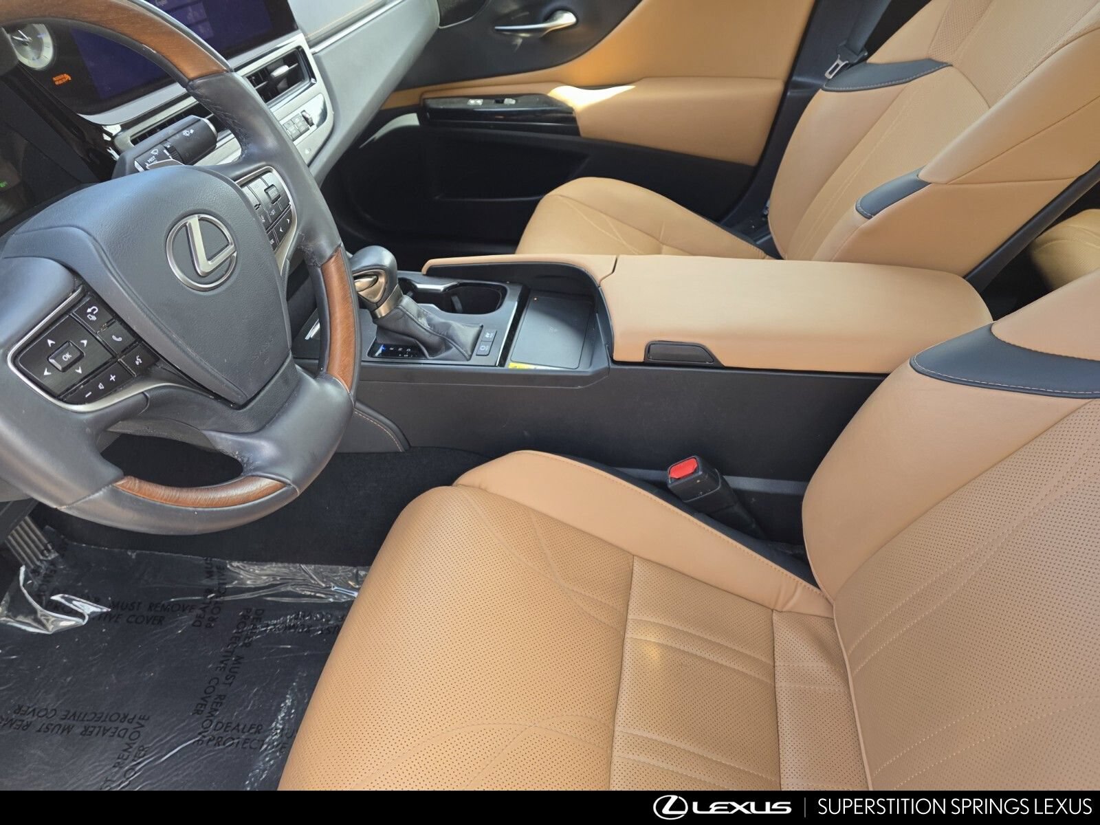 Used 2024 Lexus ES 300h w/ Accessory Package (Z2) FWD image 12