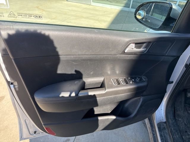 Used 2021 Kia Sportage LX w/ LX AWD Popular Package image 23