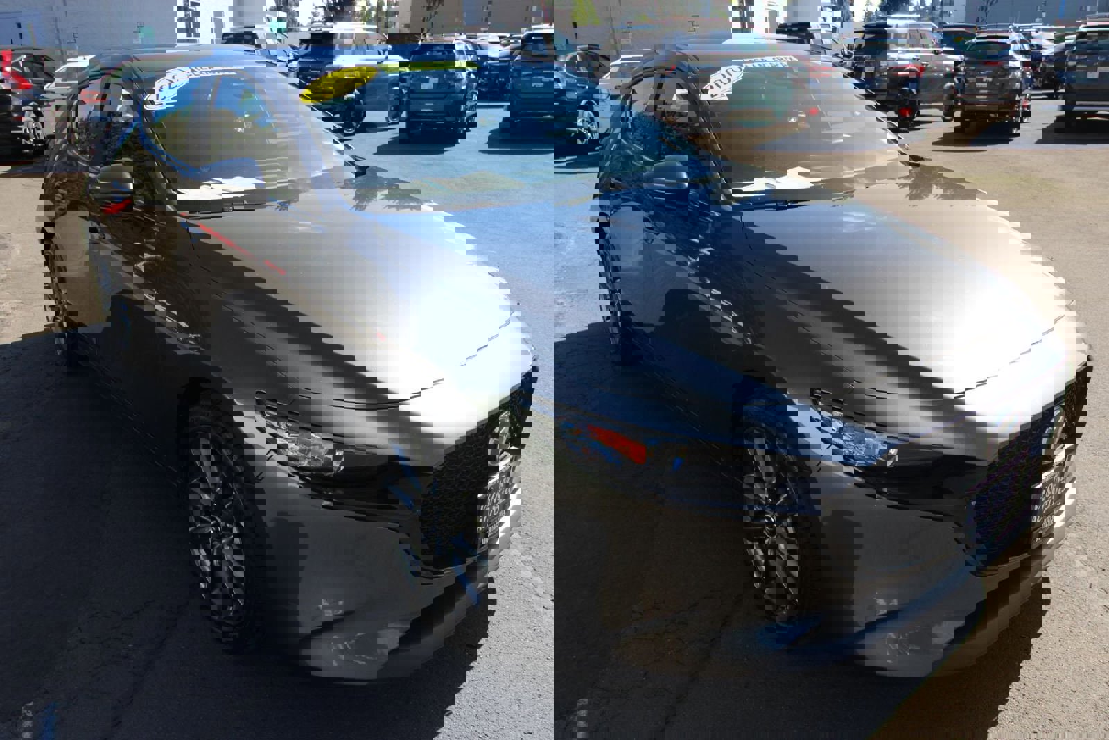 Used 2020 MAZDA MAZDA3 Base image 8