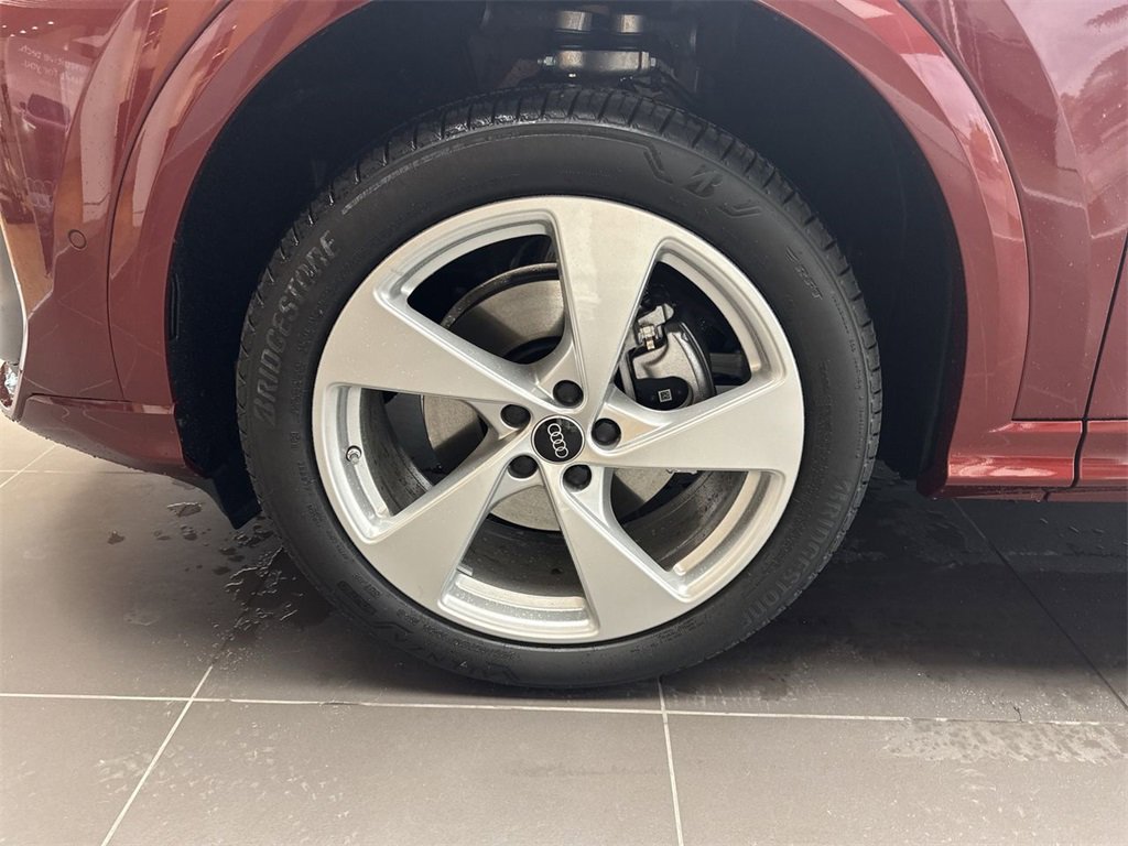 New 2025 Audi Q5 Premium Plus image 10