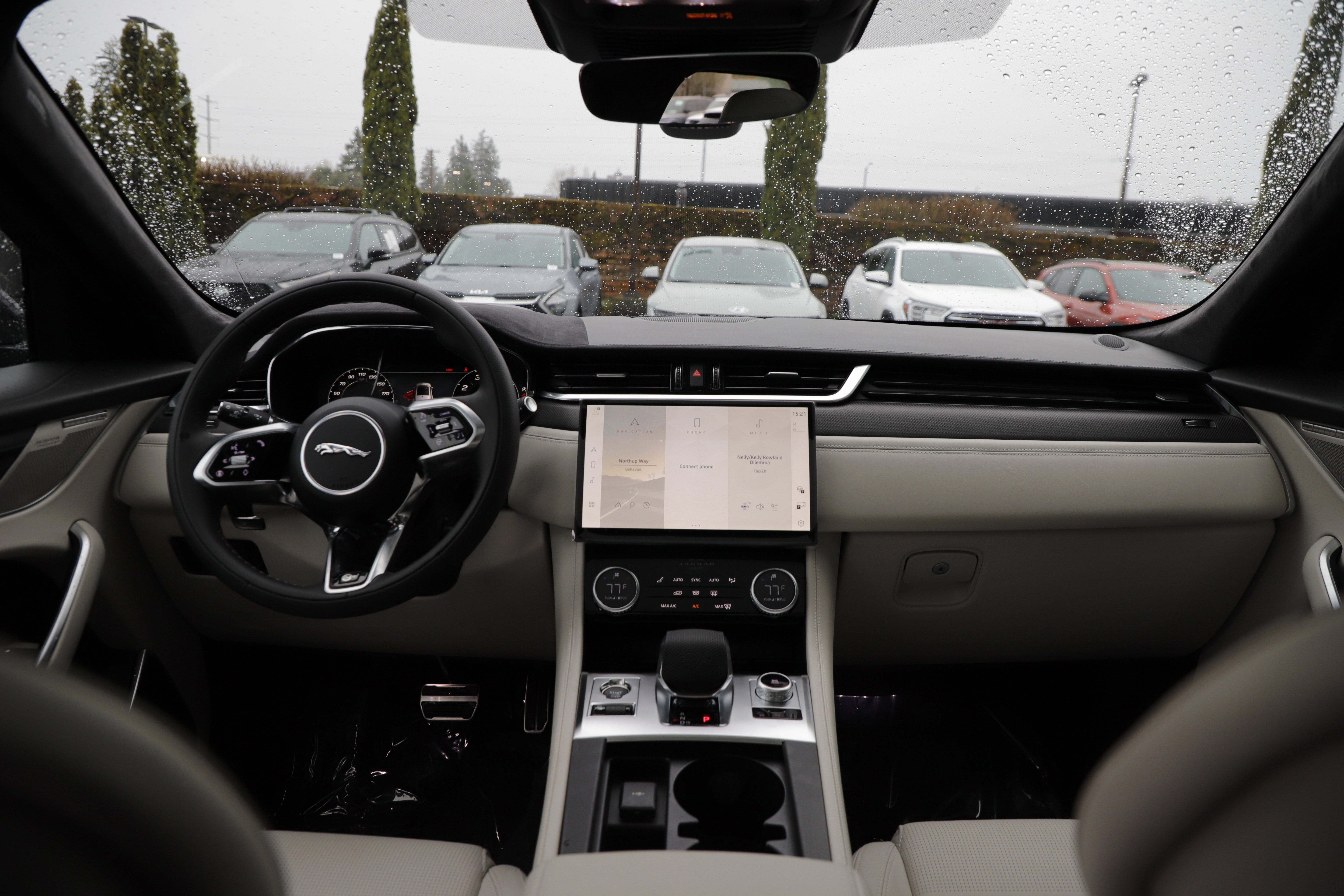 New 2026 Jaguar F-PACE SVR image 13