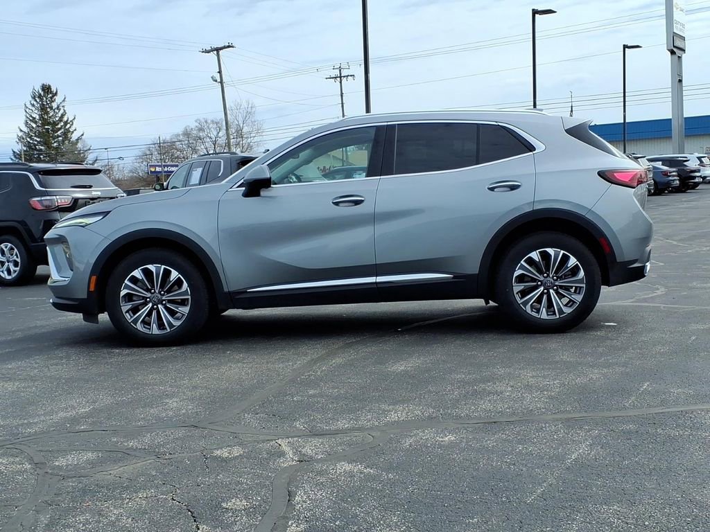 Certified 2025 Buick Envision Preferred image 10