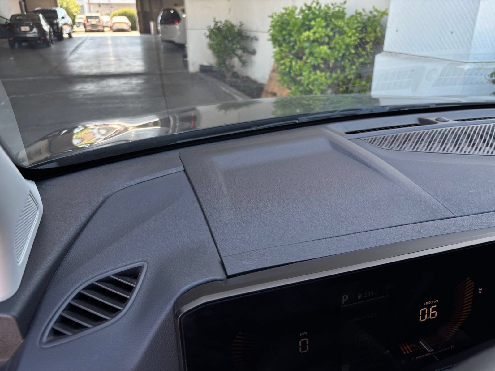 Used 2026 Kia Sportage LX FWD image 33