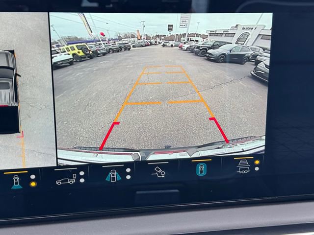 Used 2023 GMC Sierra 1500 AT4X image 24