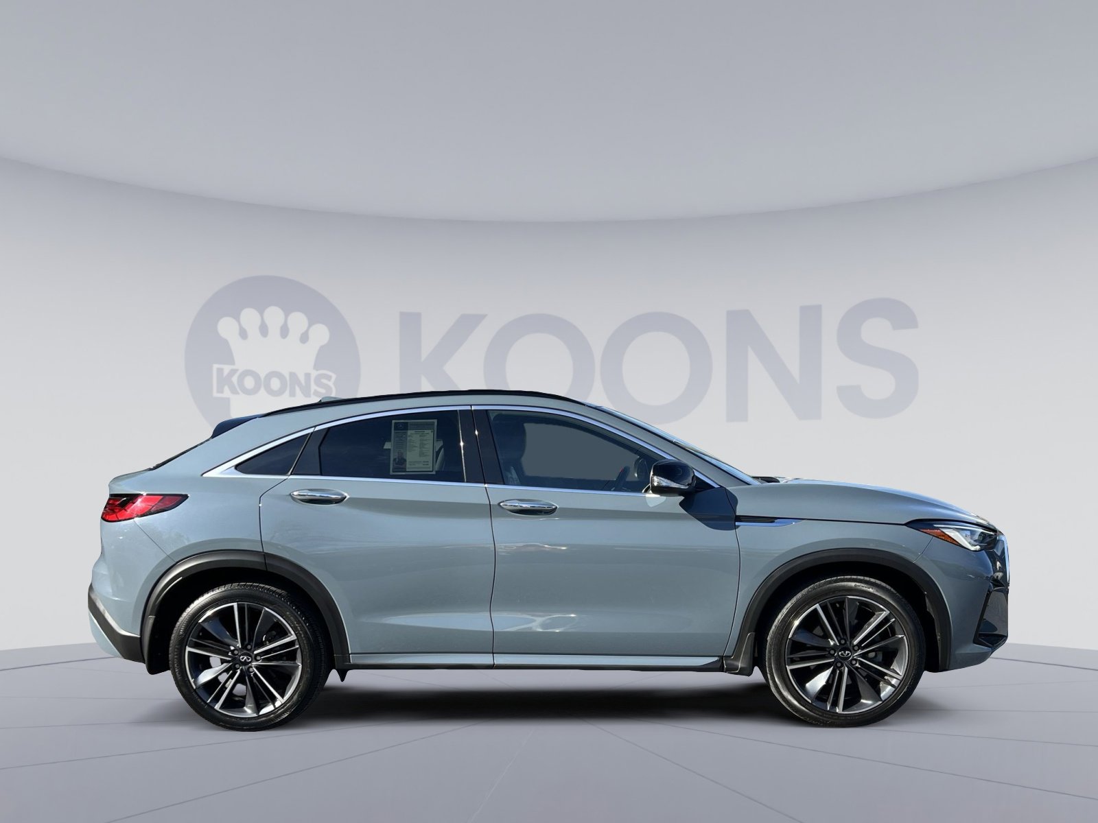 Used 2023 INFINITI QX55 Luxe w/ Cargo Package AWD/4WD image 7