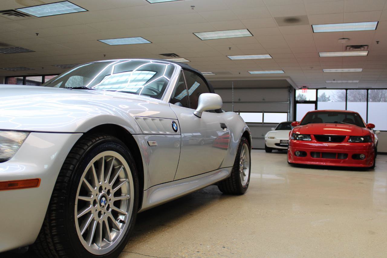 Used 2002 BMW Z3 3.0i RWD image 8