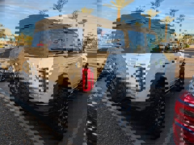 Used 2022 Ford Bronco Badlands image 4