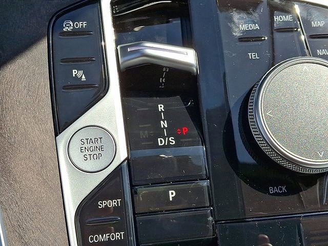 Certified 2026 BMW X7 xDrive40i image 12