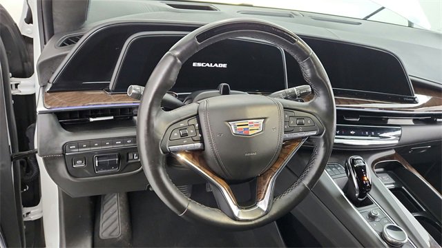 Used 2021 Cadillac Escalade Premium Luxury Platinum w/ Heavy-Duty Trailer Package image 13