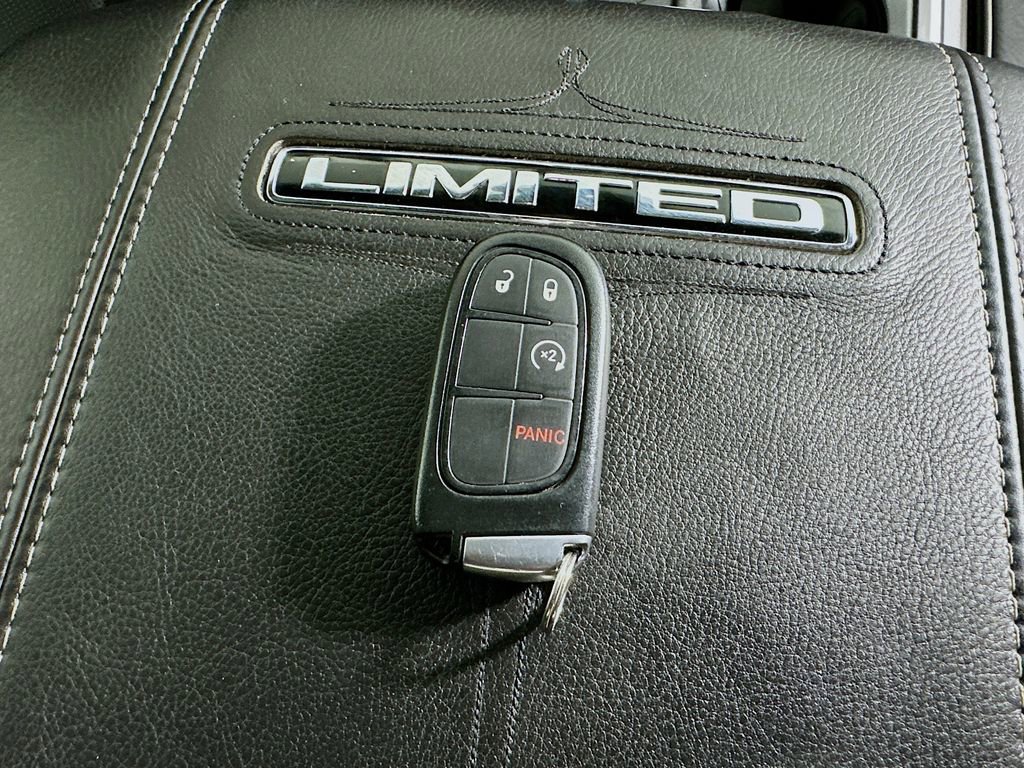 Used 2016 RAM 2500 Limited AWD/4WD image 42