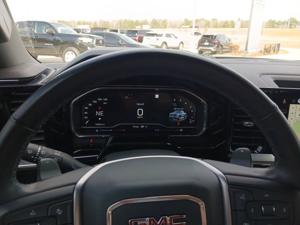 Used 2023 GMC Sierra 1500 SLT image 21