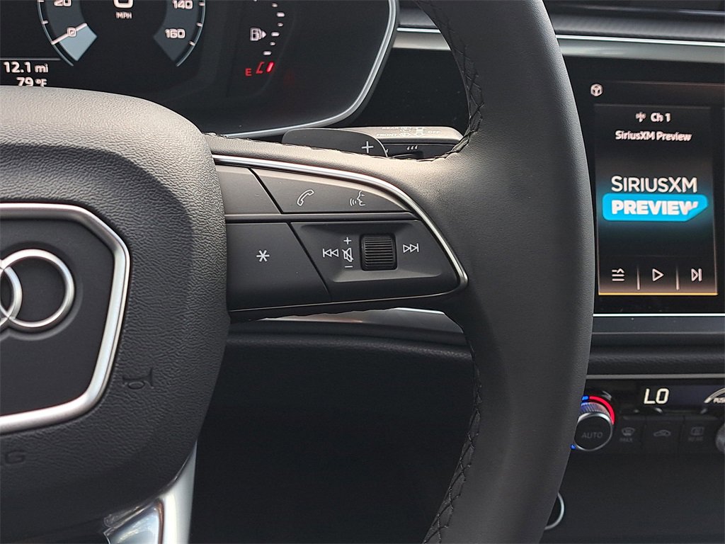 New 2025 Audi Q3 2.0T Premium image 10