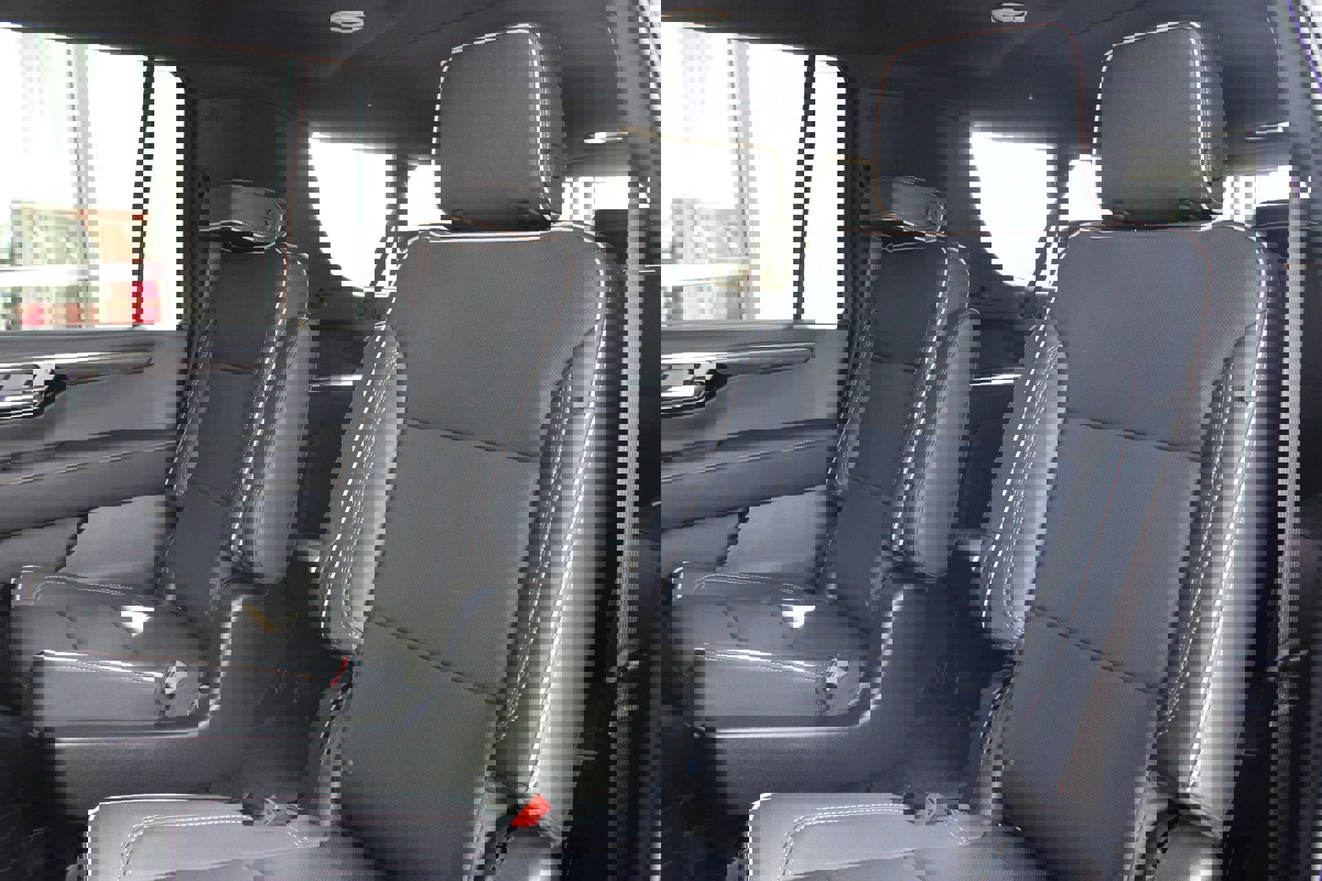 New 2026 Chevrolet Suburban Premier image 17