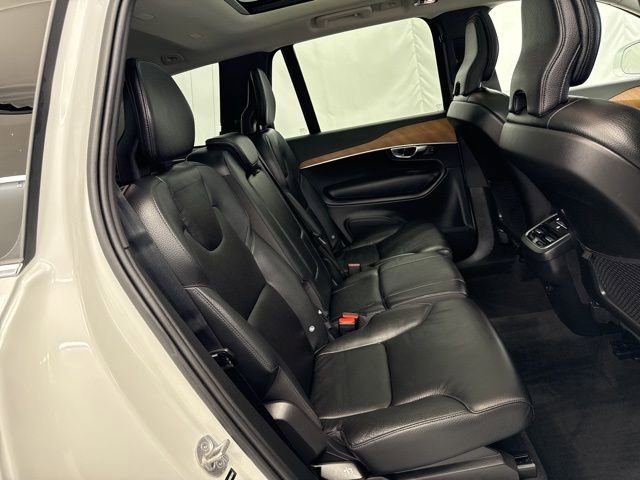 Used 2022 Volvo XC90 T6 Momentum w/ Advanced Package image 26