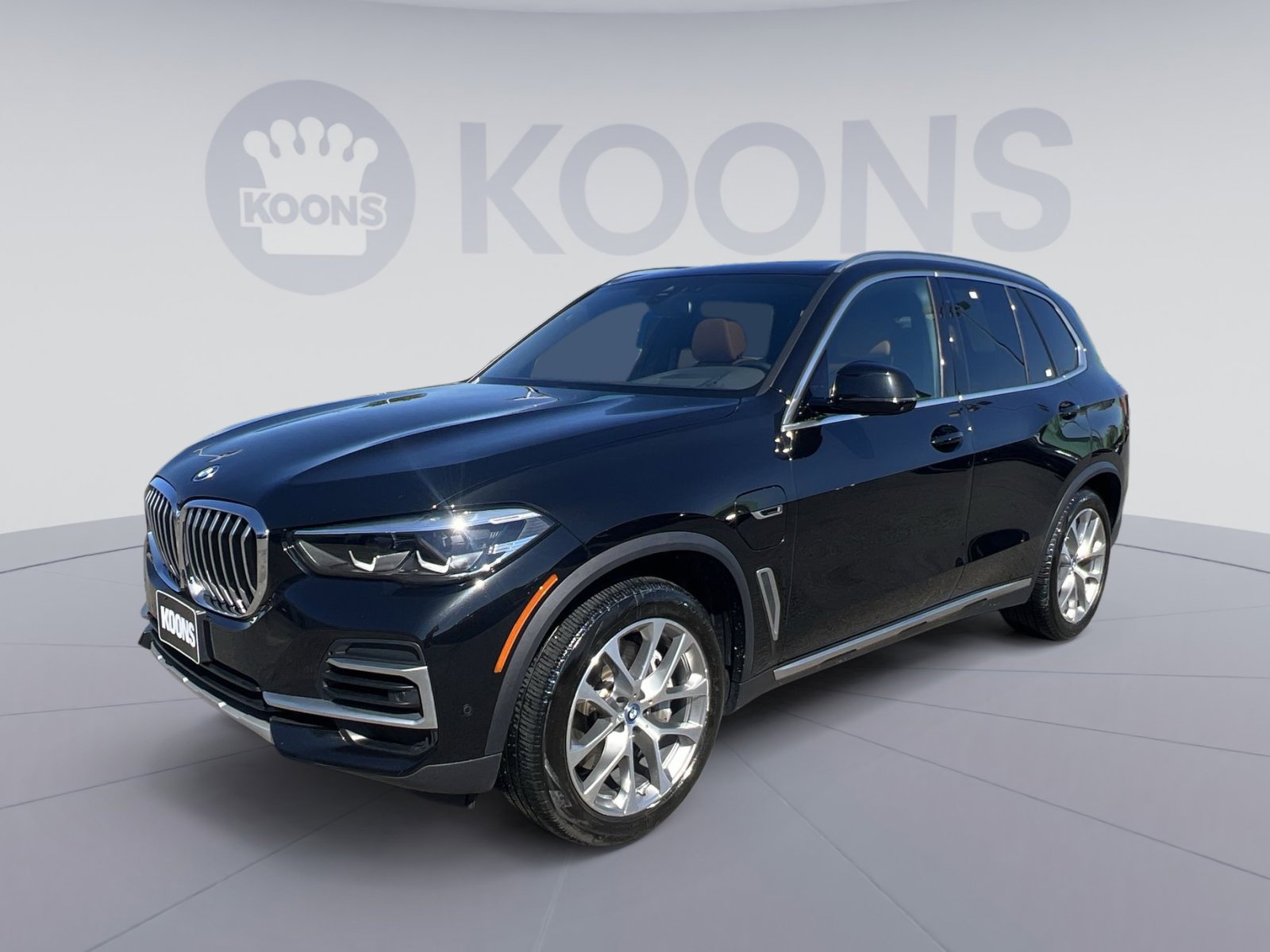 Used 2022 BMW X5 xDrive45e w/ Climate Comfort Package image 5
