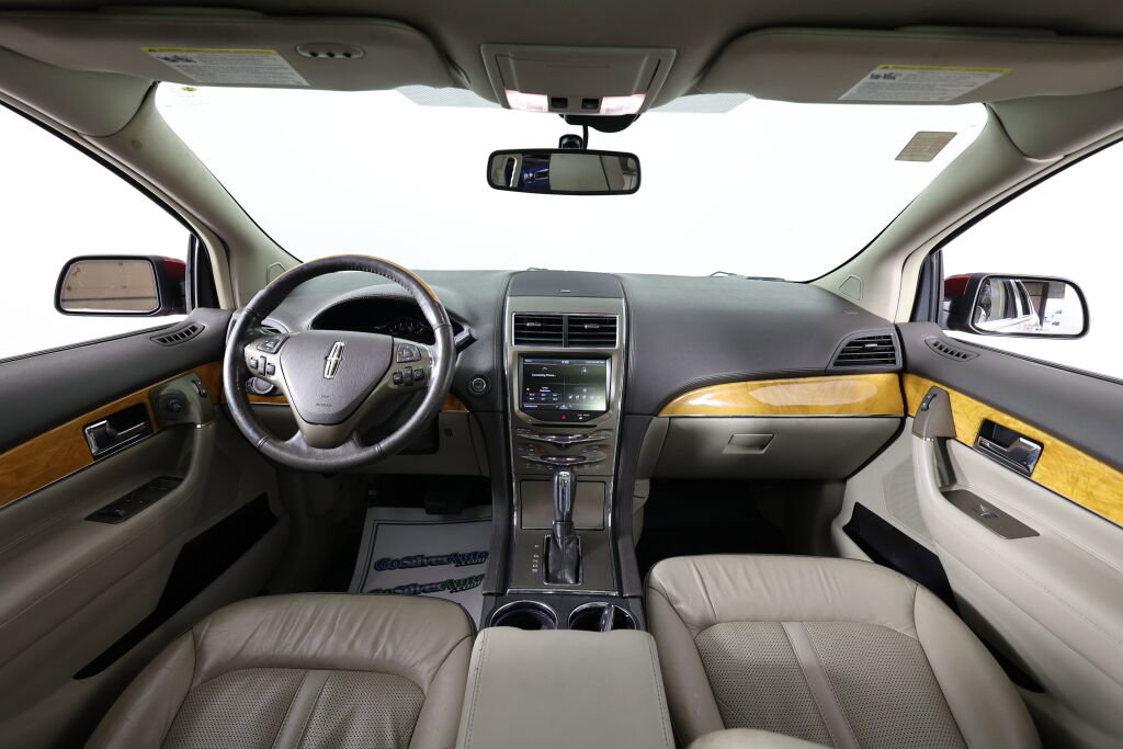 Used 2014 Lincoln MKX AWD w/ Equipment Group 102A image 28