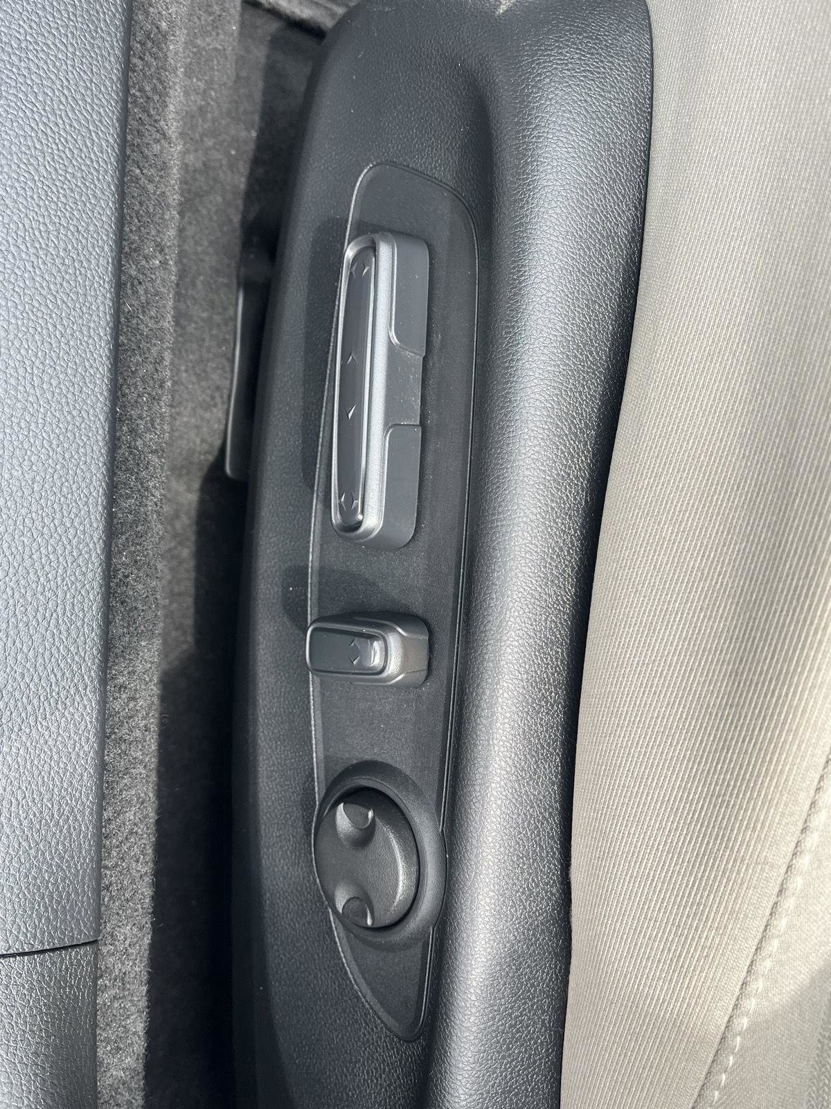 Certified 2024 Honda Accord EX image 18