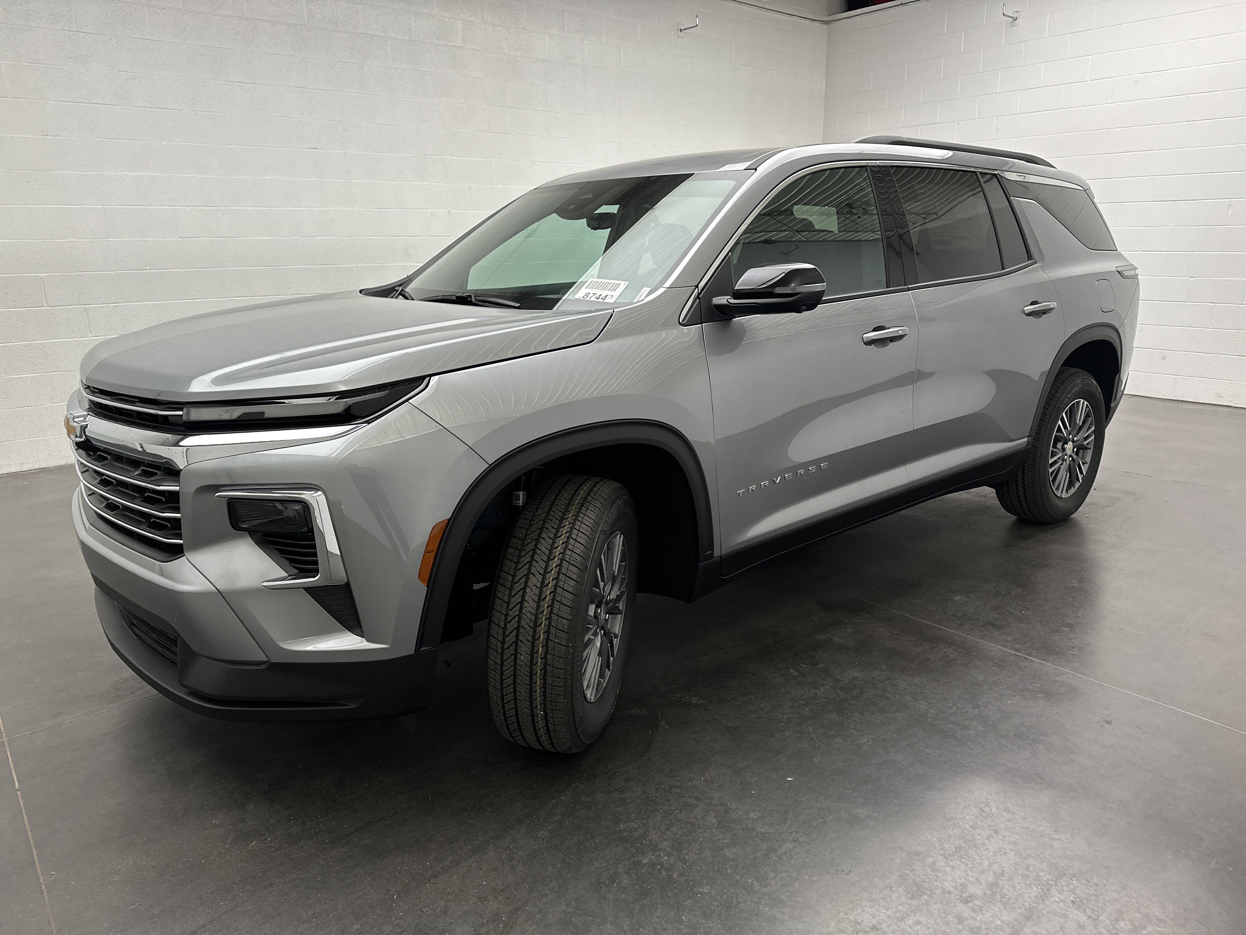 New 2026 Chevrolet Traverse LT w/ Driver Confidence Package image 4