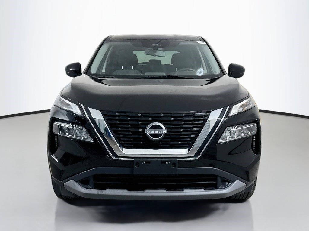 Used 2023 Nissan Rogue SV FWD image 2