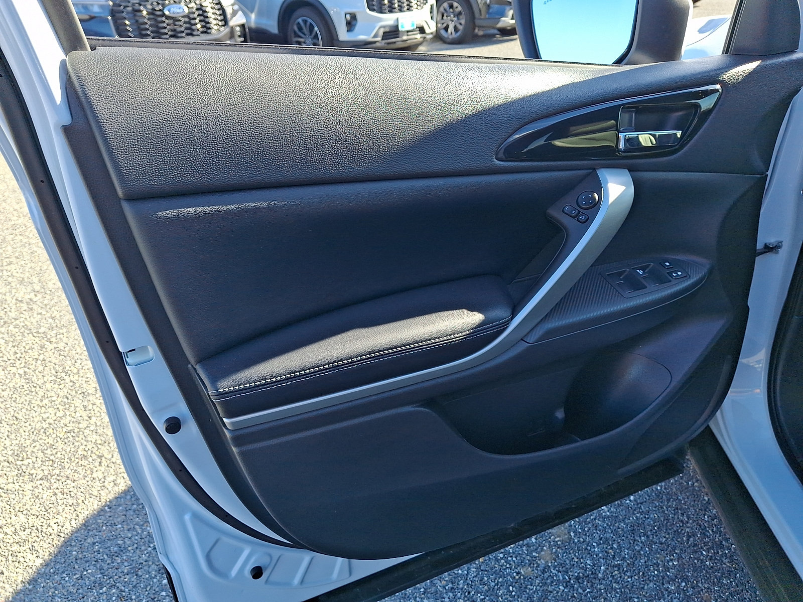 Used 2024 Mitsubishi Eclipse Cross SE AWD/4WD image 13