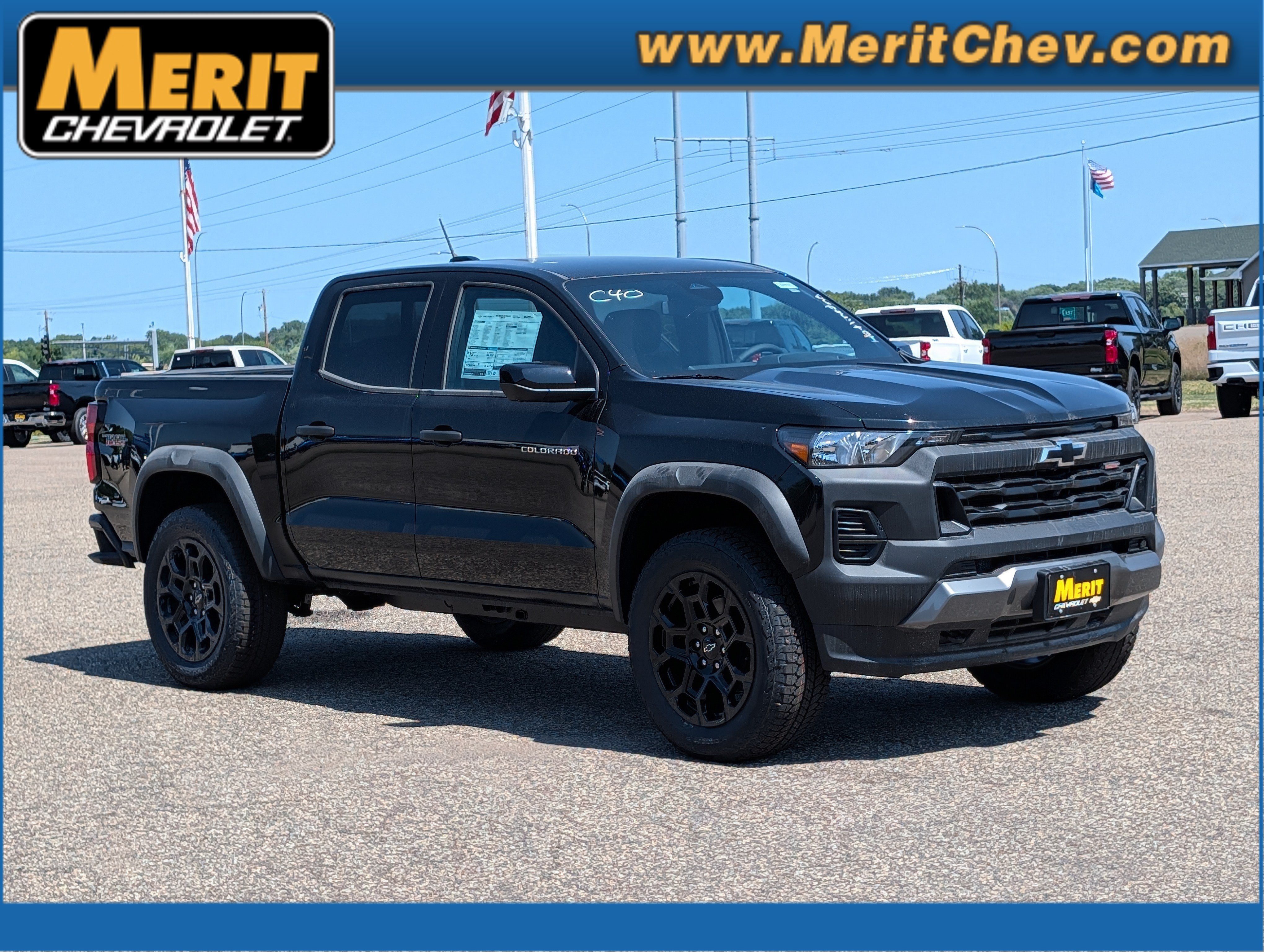New 2026 Chevrolet Colorado Trail Boss AWD/4WD image 1