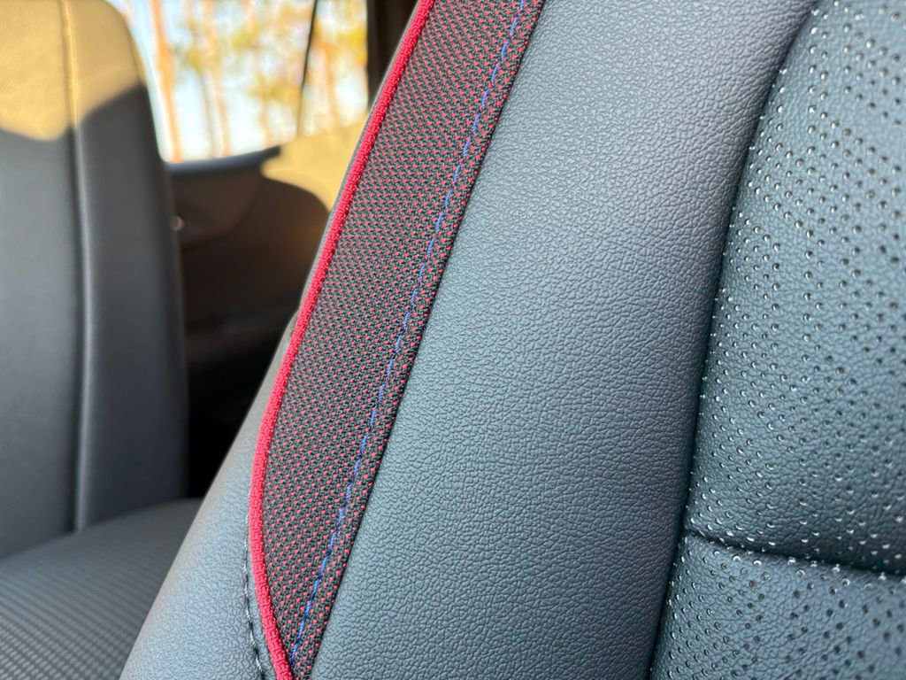 New 2026 Chevrolet Equinox RS image 14