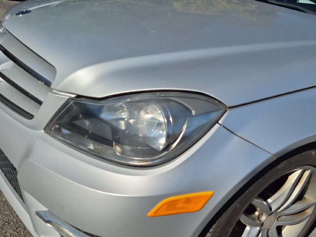 Used 2012 Mercedes-Benz C 300 4MATIC Sedan image 3