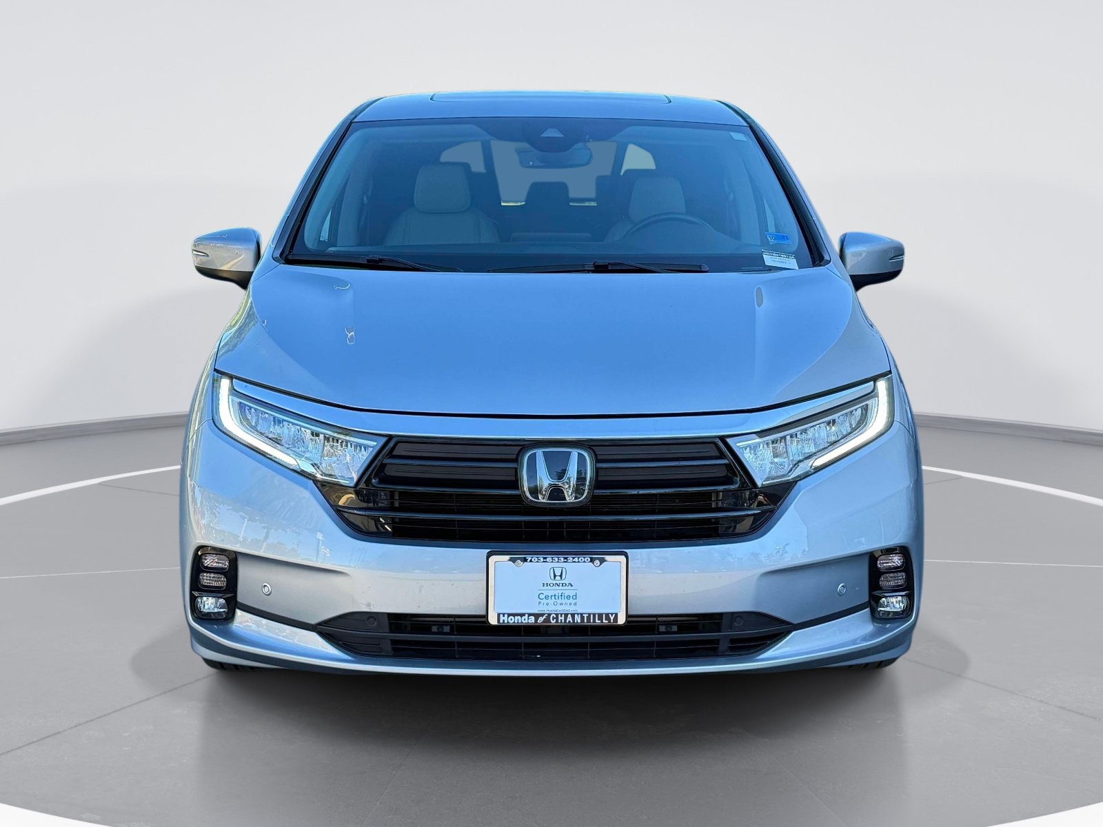 Certified 2024 Honda Odyssey Touring image 6