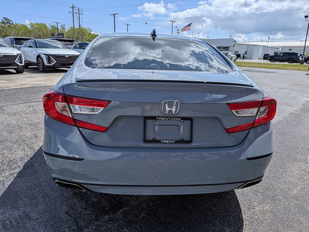 Used 2022 Honda Accord Sport image 4