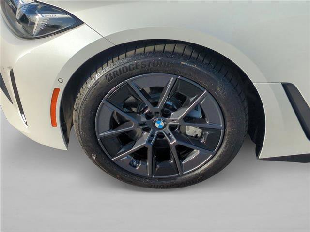 Used 2025 BMW i4 xDrive40i w/ Premium Package image 24