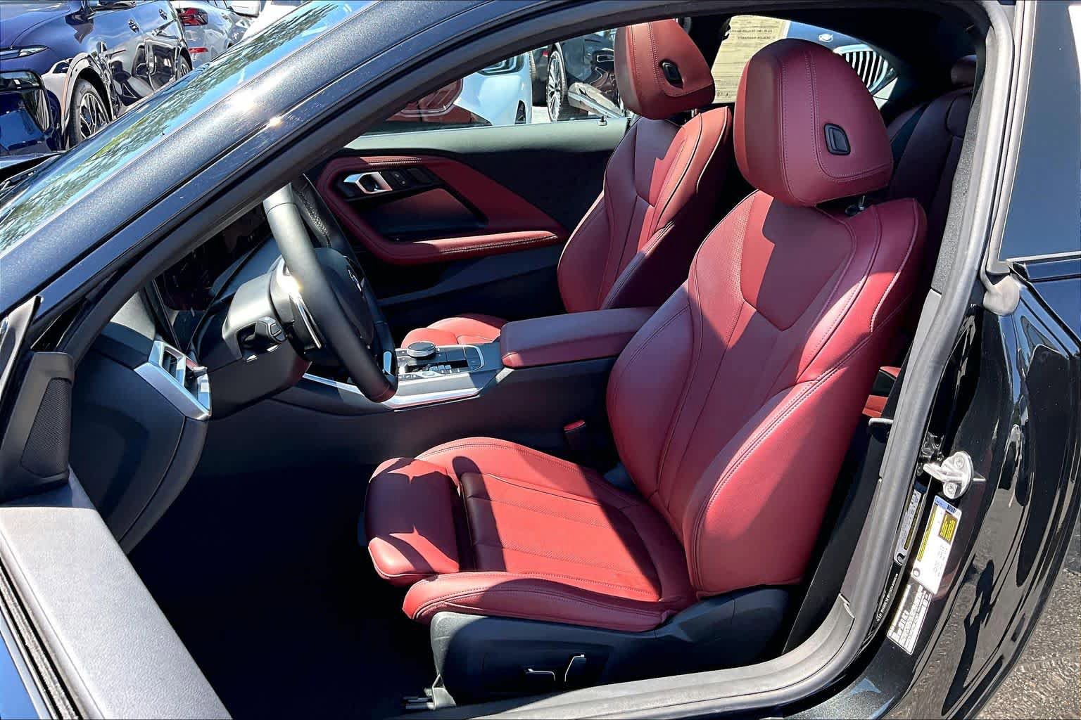 Certified 2025 BMW 230i Coupe w/ Premium Package RWD image 8
