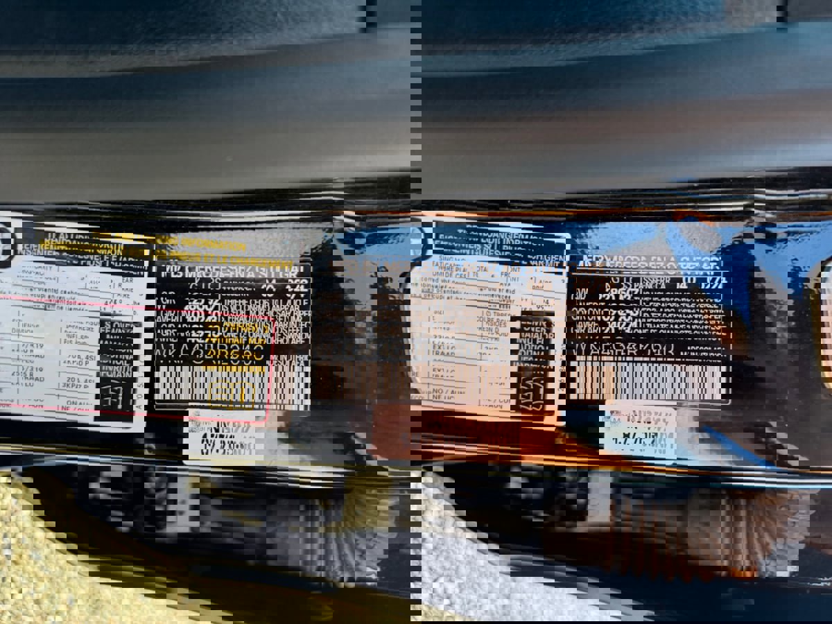 Used 2024 Mercedes-Benz C 300 Sedan image 21