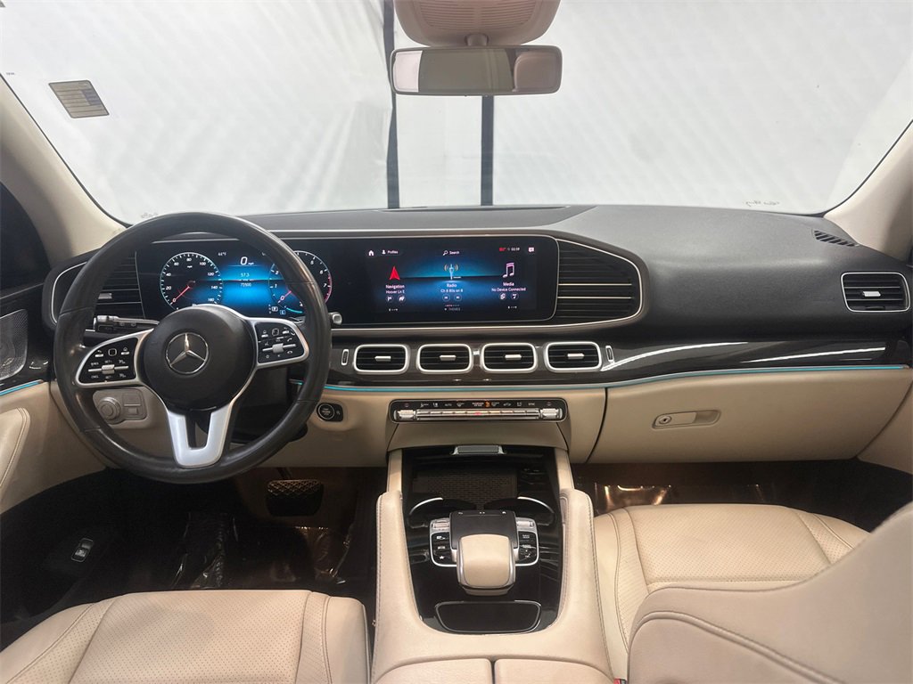 Used 2020 Mercedes-Benz GLE 350 w/ 3rd Row Seat Package image 25