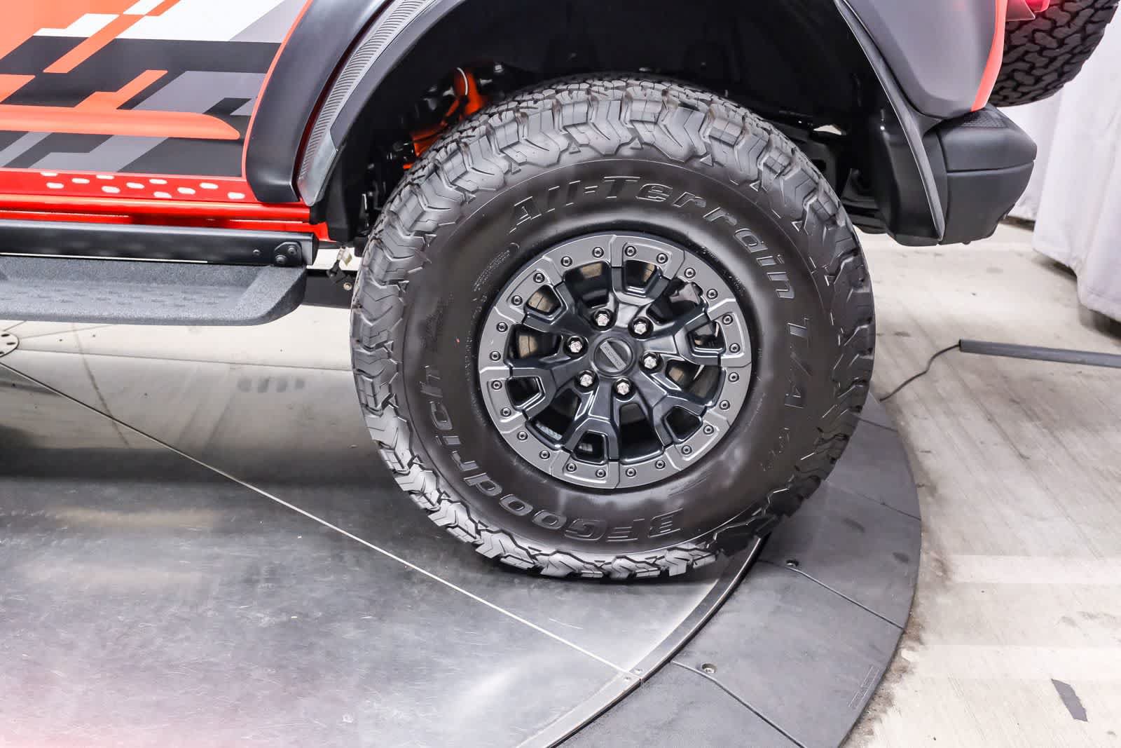 Used 2023 Ford Bronco Raptor AWD/4WD image 9