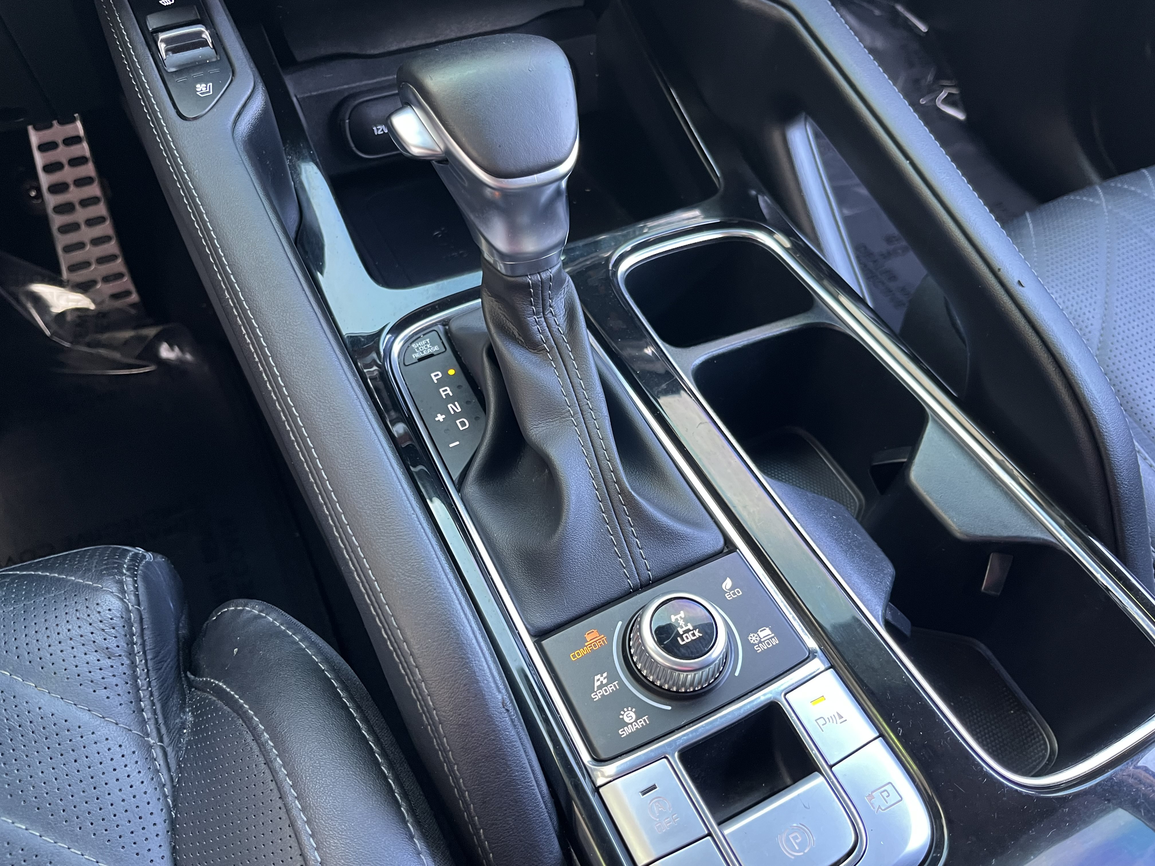 Used 2023 Kia Telluride SX Prestige X-Pro AWD/4WD image 29