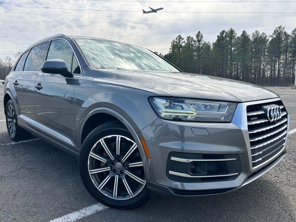 Used 2017 Audi Q7 3.0T Prestige image 1