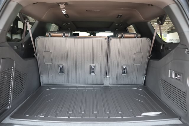New 2026 GMC Yukon XL Denali Ultimate AWD/4WD image 23