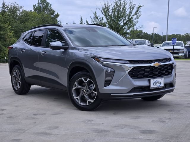 New 2026 Chevrolet Trax LT w/ Driver Confidence Package