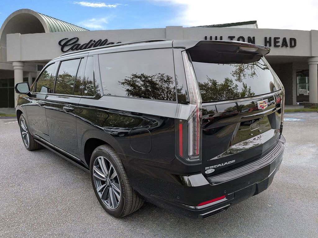 Certified 2025 Cadillac Escalade ESV Sport w/ Touring Package image 4