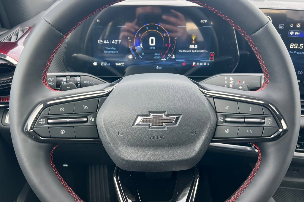 New 2026 Chevrolet Equinox RS w/ Convenience Package III image 21