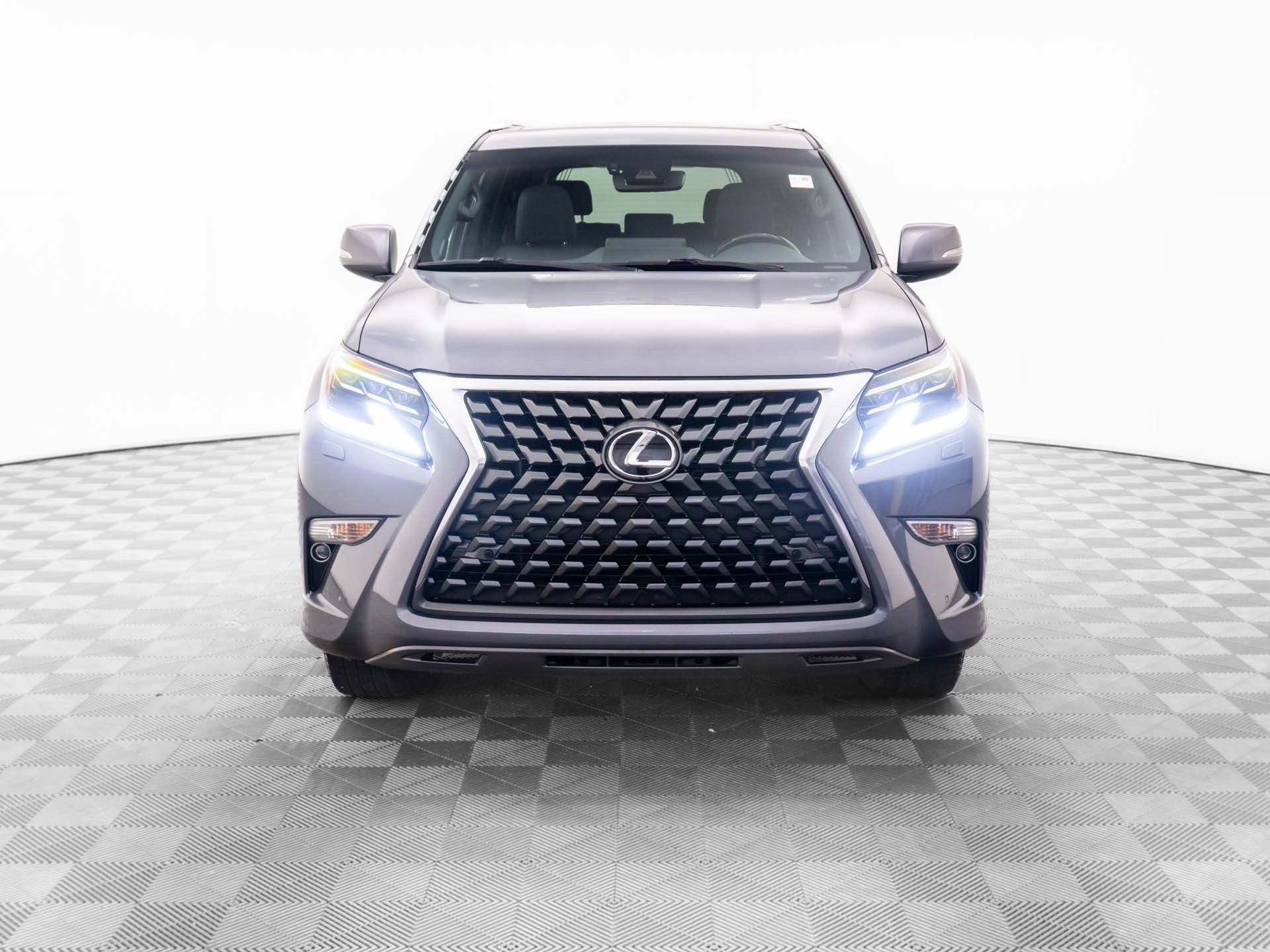 Used 2023 Lexus GX 460 Premium w/ Premium Plus Package image 9