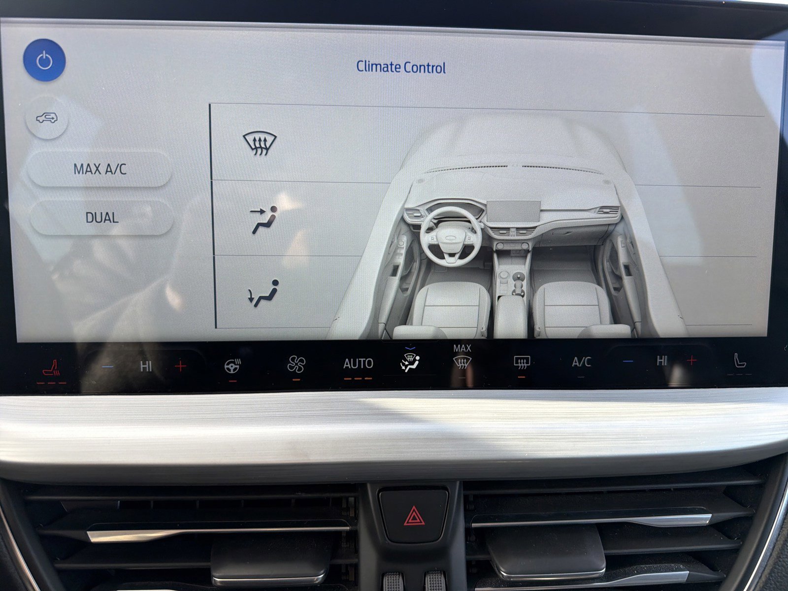 Used 2024 Ford Escape Platinum image 22